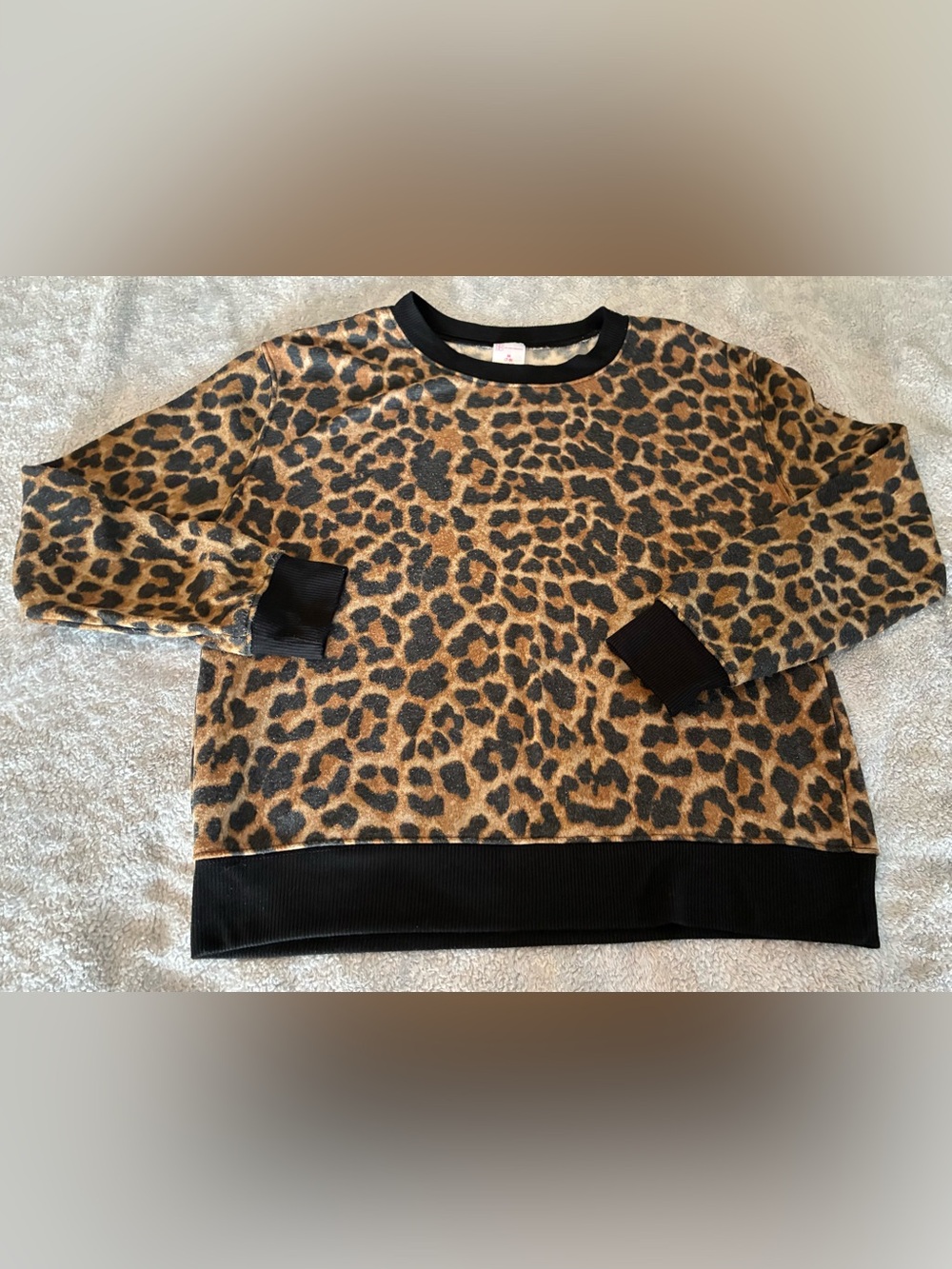 Women's No Boundaries Leopard Print Long Sleeve Sweatshirt - Brown/Black Size M
